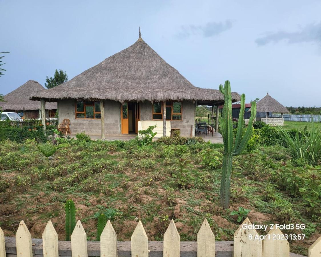 Le Tai Village Resort Near Solio Game Reserve Mweiga Exteriér fotografie